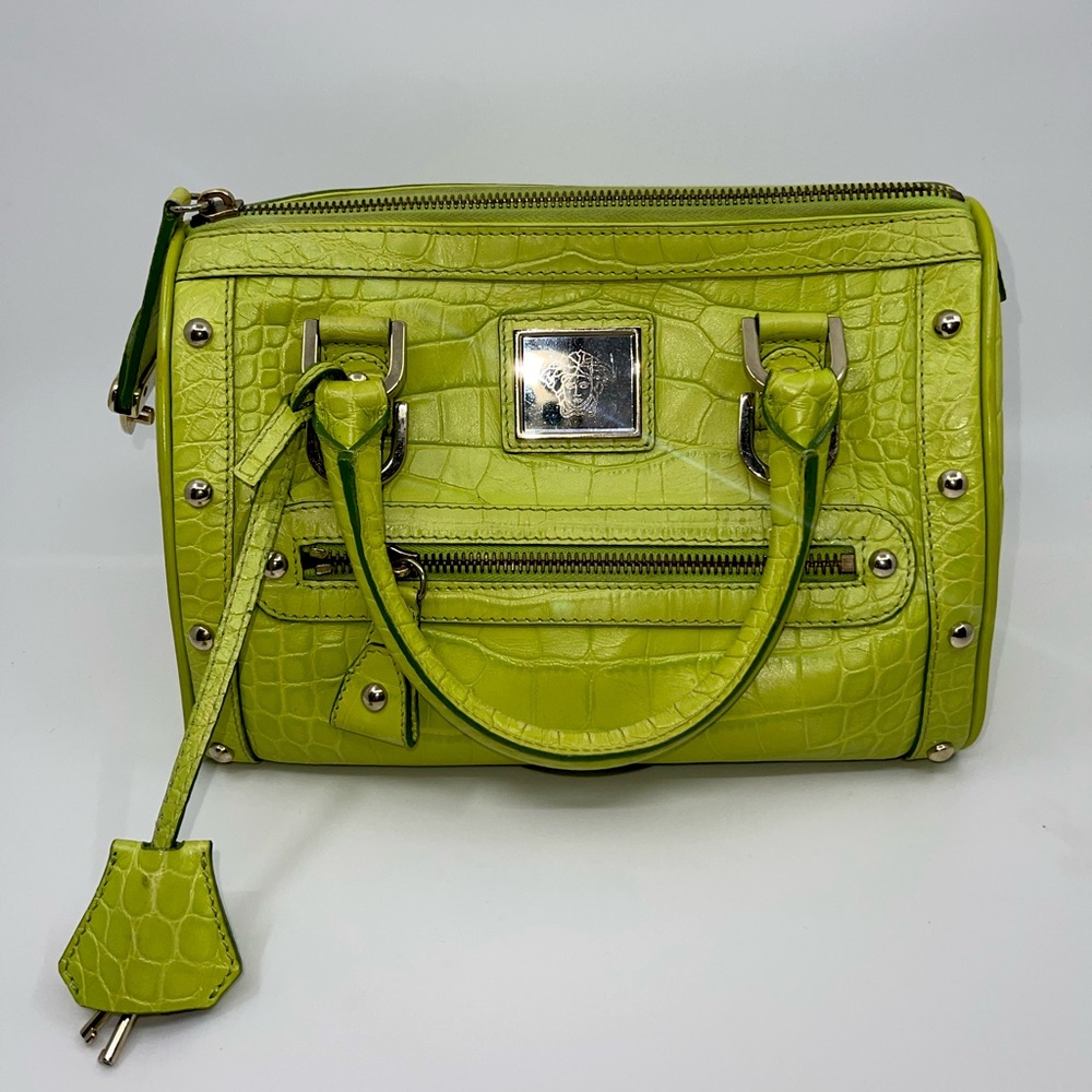 RARE👜VERSACE👜AUTHENTICATED Medusa Lime green croc embossed satchel